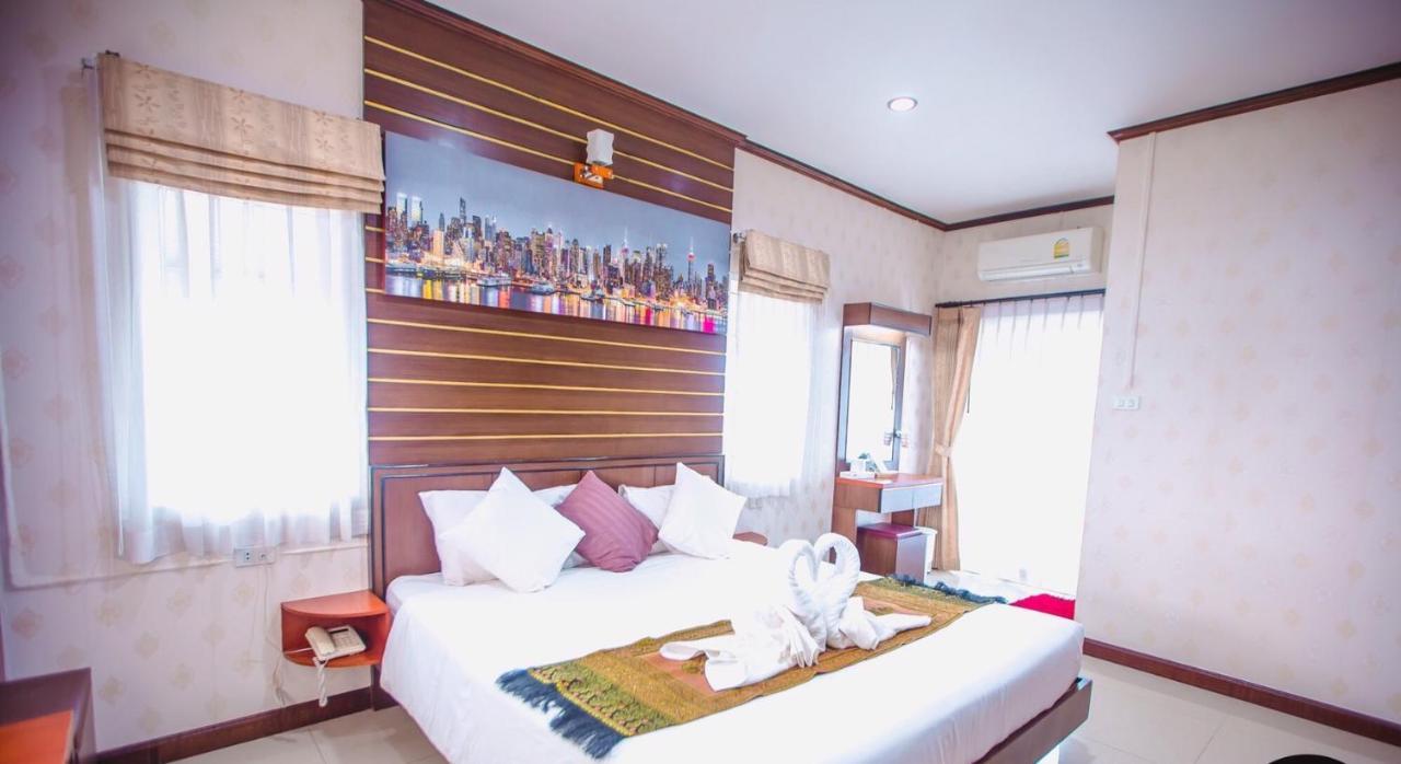 Bander Hotel Phu Khieo Exteriér fotografie