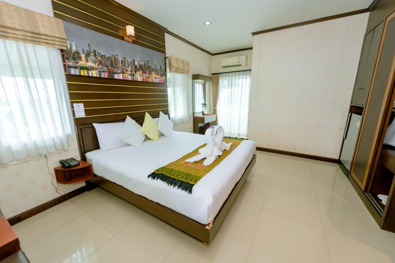 Bander Hotel Phu Khieo Exteriér fotografie